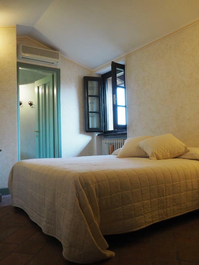 B&B Il Dosso Corte Franca Eksteriør bilde
